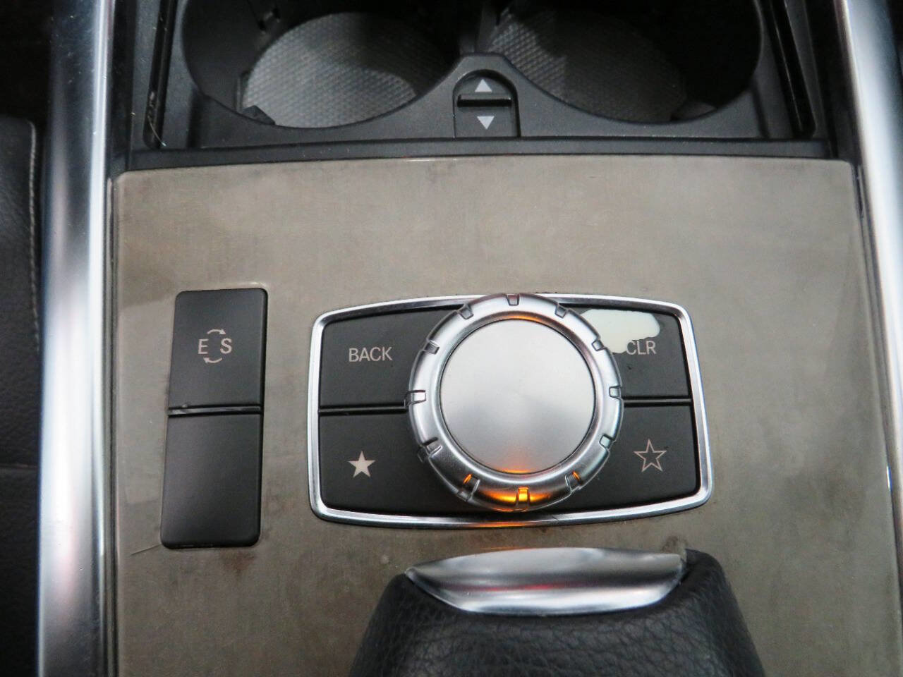 Used 2014 Mercedes-Benz E 350 Sedan image 23