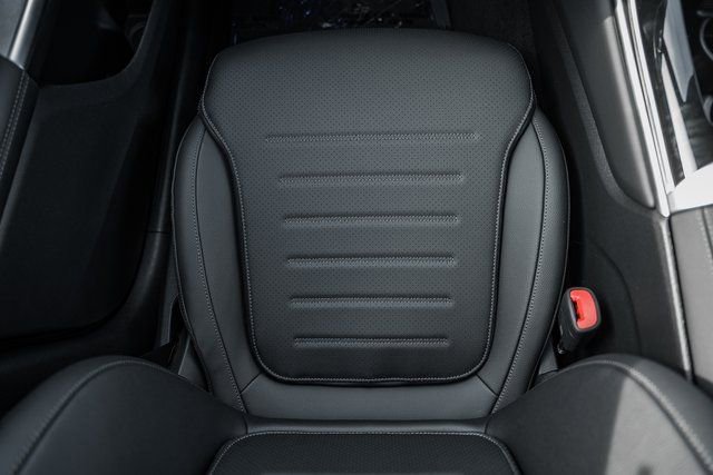 New 2026 Mercedes-Benz GLC 300 4MATIC image 27