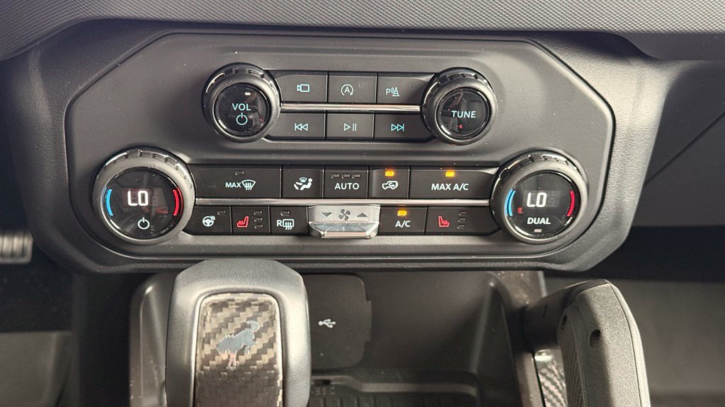 Used 2024 Ford Bronco Raptor w/ Interior Carbon Fiber Pack 6 AWD/4WD image 18
