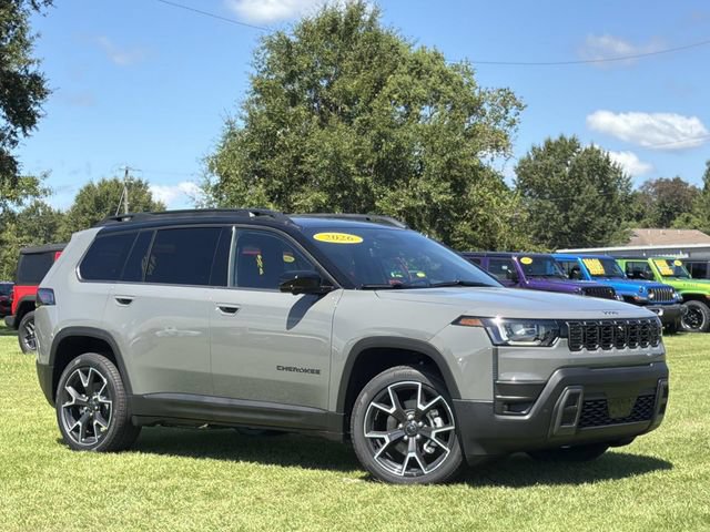 New 2026 Jeep Cherokee Overland w/ Advanced Pro Tech Group AWD/4WD image 17