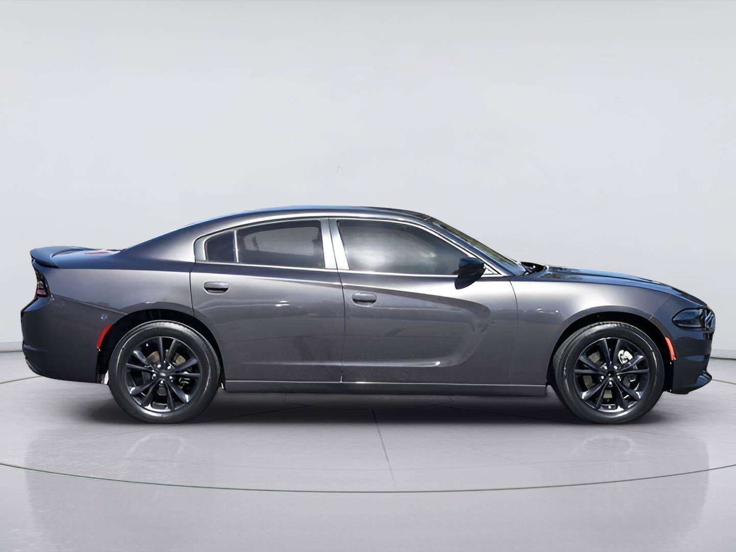 Used 2022 Dodge Charger SXT w/ Blacktop Package AWD/4WD image 5