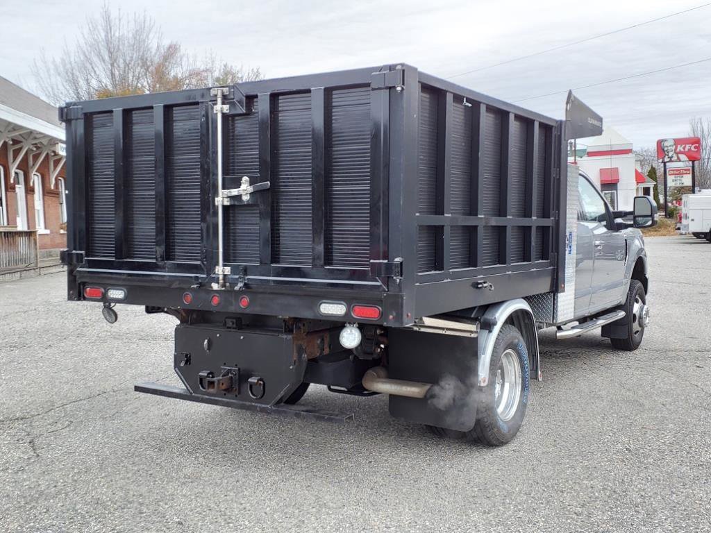 Certified 2020 Ford F350 Lariat w/ Lariat Value Package image 5