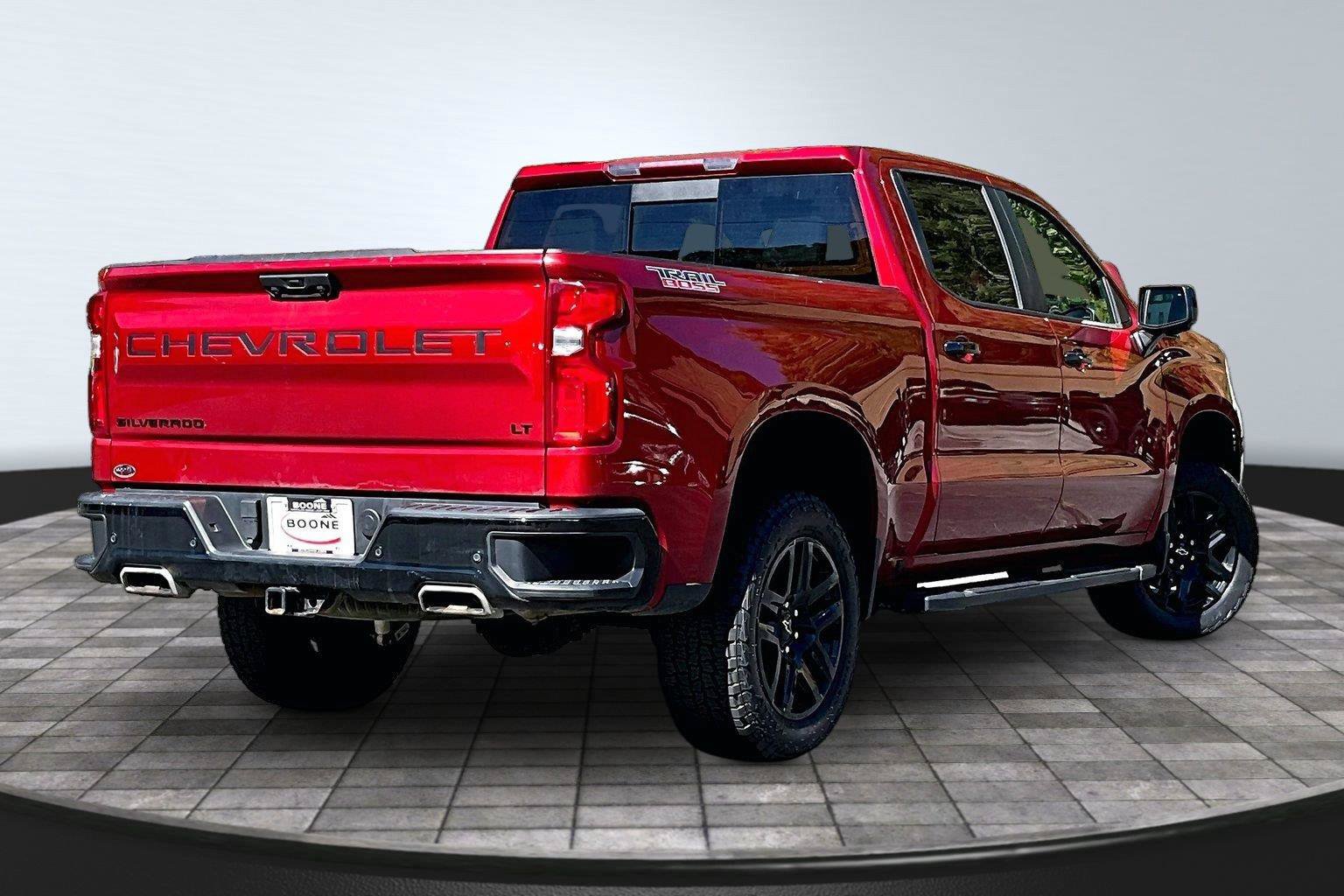 Used 2024 Chevrolet Silverado 1500 LT Trail Boss w/ Convenience Package II AWD/4WD image 13