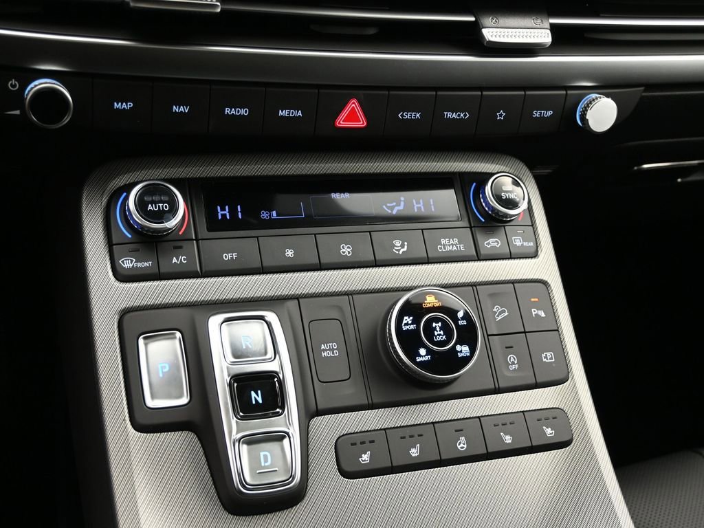 Used 2025 Hyundai Palisade SEL AWD/4WD image 18