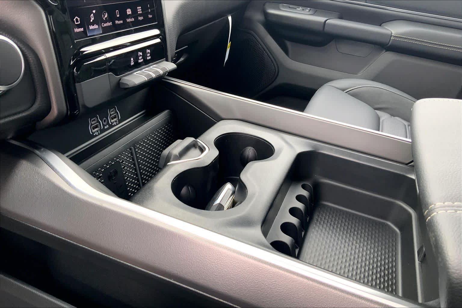 New 2026 RAM 1500 Lone Star AWD/4WD image 7