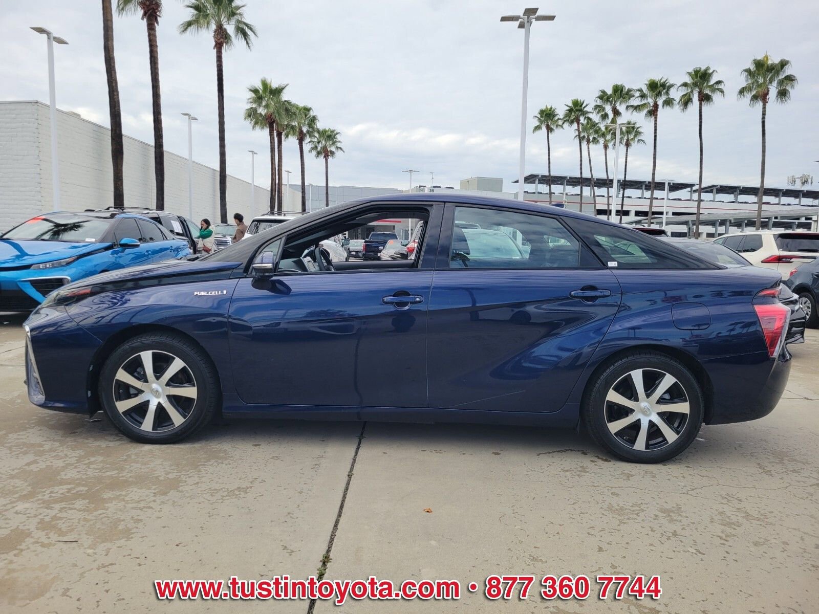 Used 2016 Toyota Mirai image 7