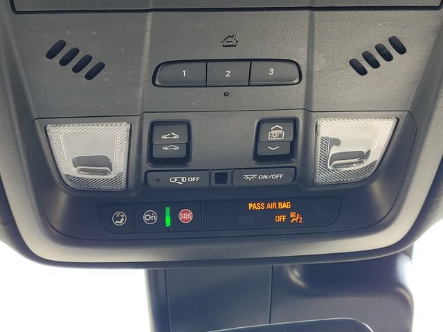 Used 2022 Cadillac XT4 Premium Luxury w/ Safety Alert Package AWD/4WD image 33