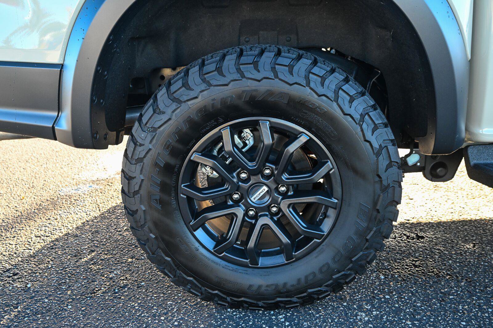 Used 2025 Ford Ranger Raptor AWD/4WD image 14