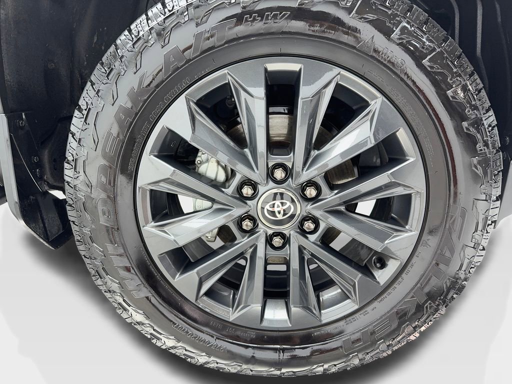 Used 2024 Toyota Land Cruiser image 50