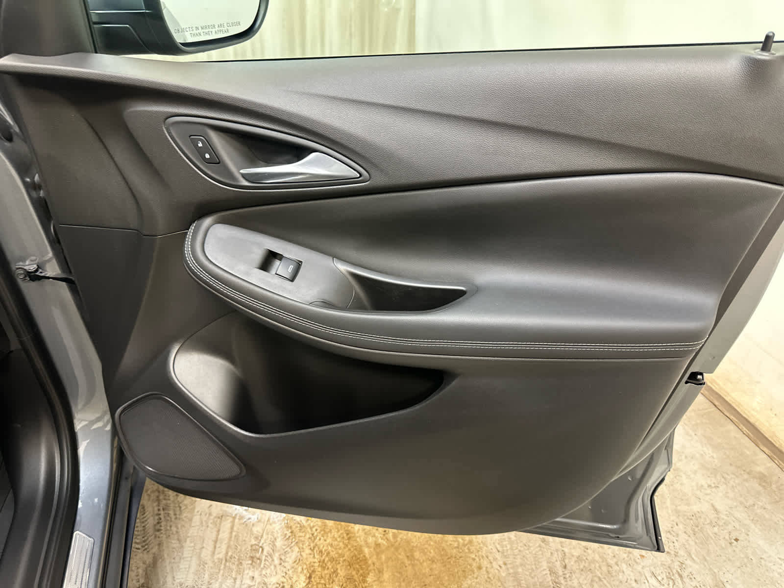 Certified 2021 Buick Encore GX Essence w/ Advanced Technology Package image 17