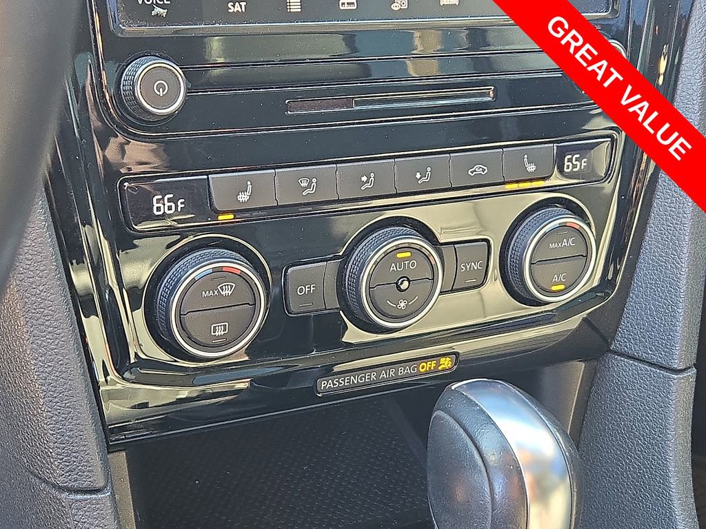 Used 2020 Volkswagen Passat 2.0T R-Line FWD image 16