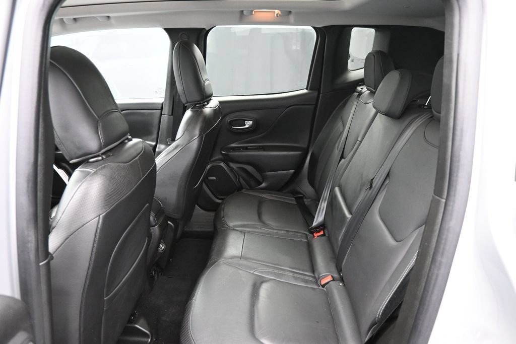 Used 2021 Jeep Renegade Limited w/ Sun & Sound Group AWD/4WD image 12