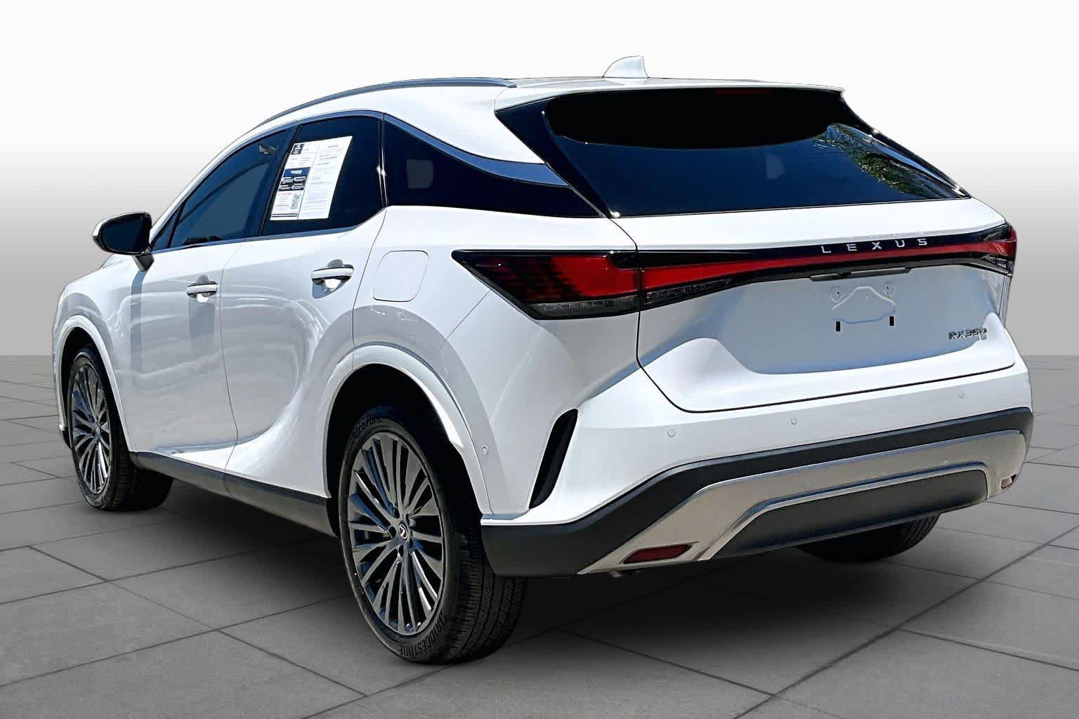 Used 2024 Lexus RX 350 FWD w/ Convenience Package image 12