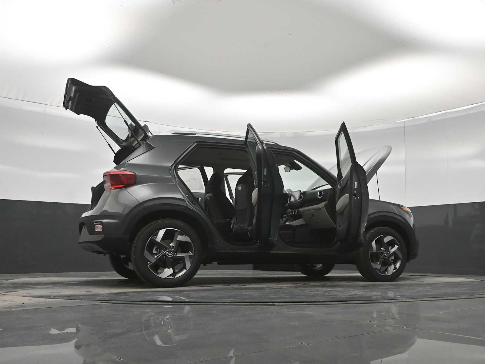 New 2026 Hyundai Venue SEL FWD image 43