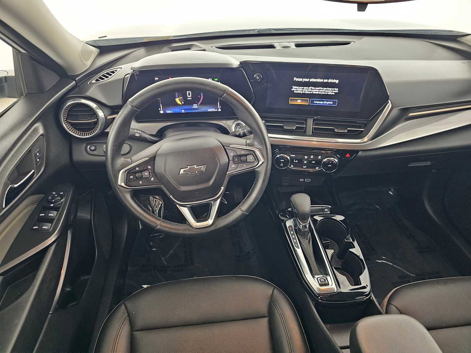 Used 2024 Chevrolet Trax ACTIV w/ Sunroof Package FWD image 18