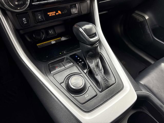 Used 2019 Toyota RAV4 XSE image 26