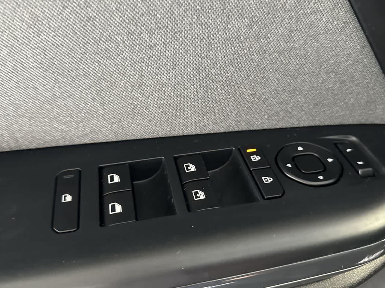Used 2025 Kia K4 EX FWD image 17