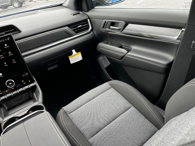 New 2026 GMC Terrain Elevation w/ Black Edition image 8