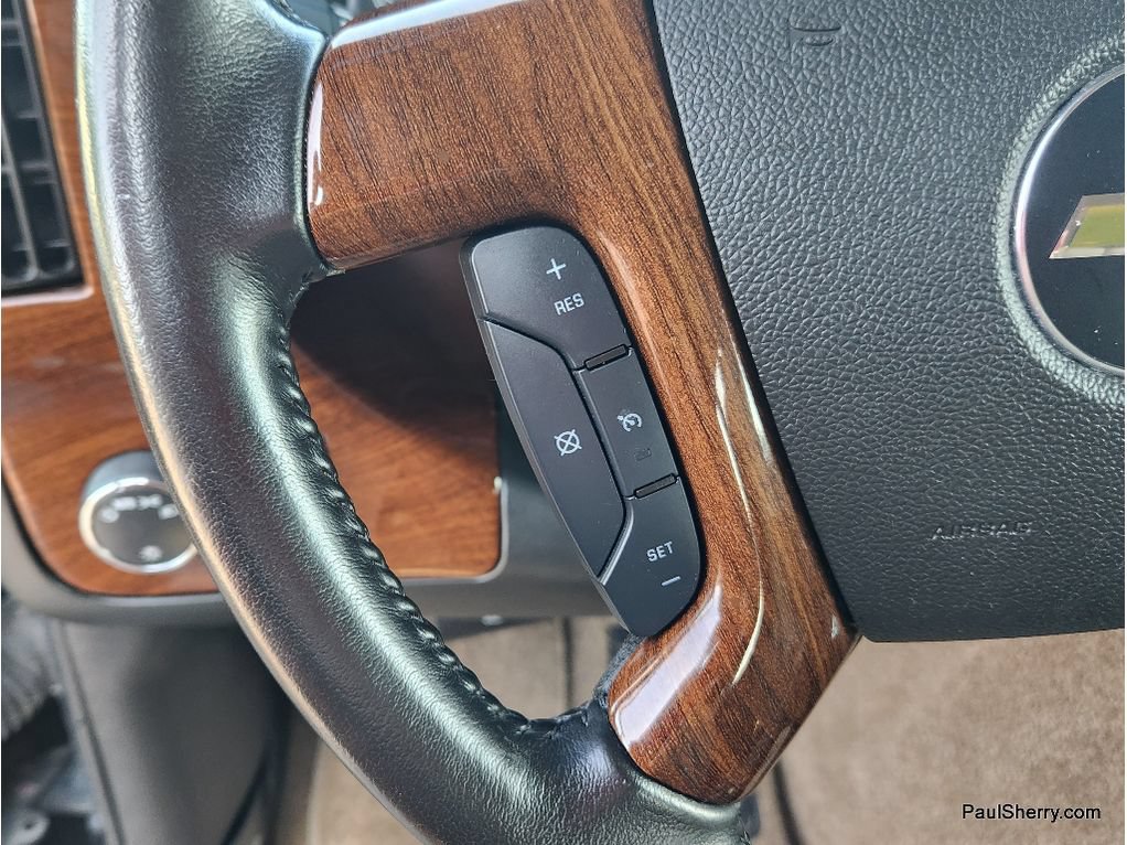 Used 2015 Chevrolet Express 2500 RWD image 25