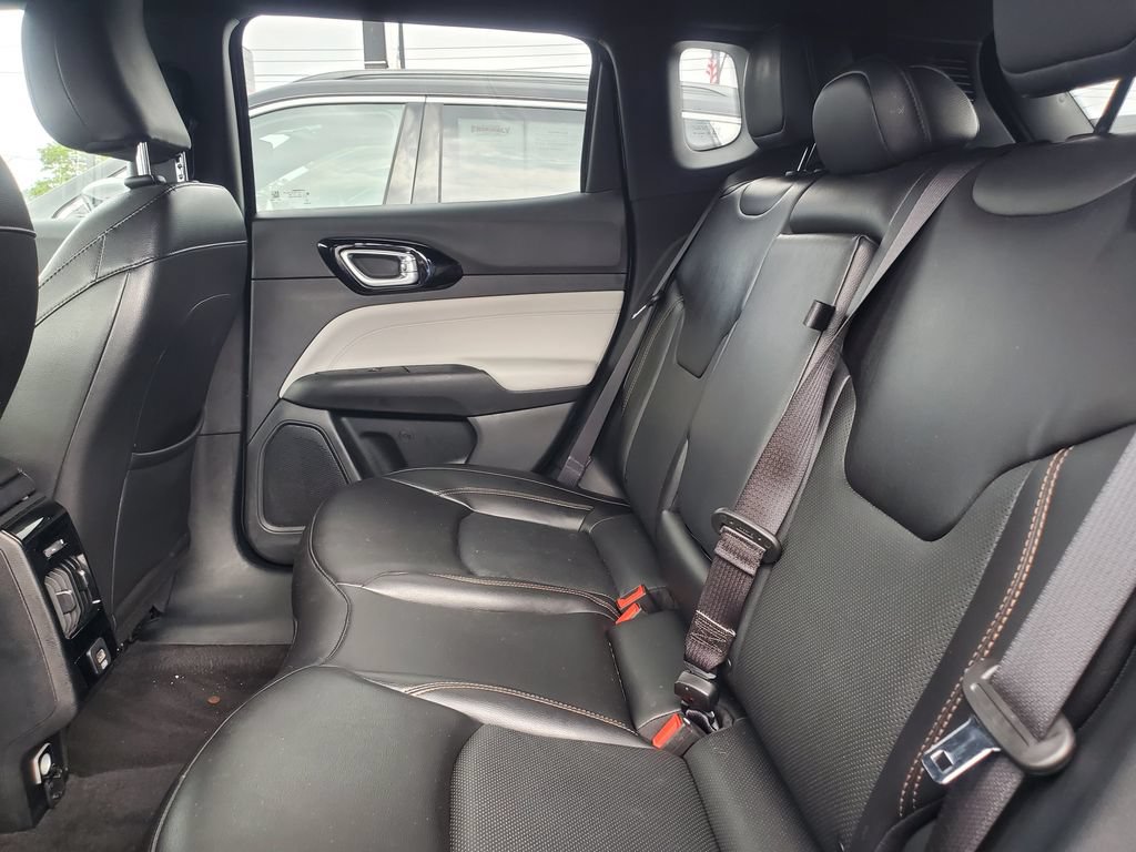 Used 2023 Jeep Compass Limited AWD/4WD image 23