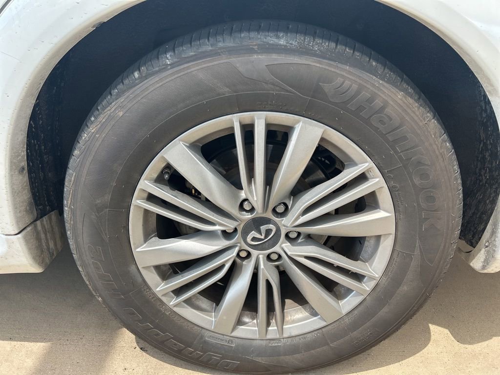 Used 2019 INFINITI QX80 Luxe w/ Proassist Package RWD image 5