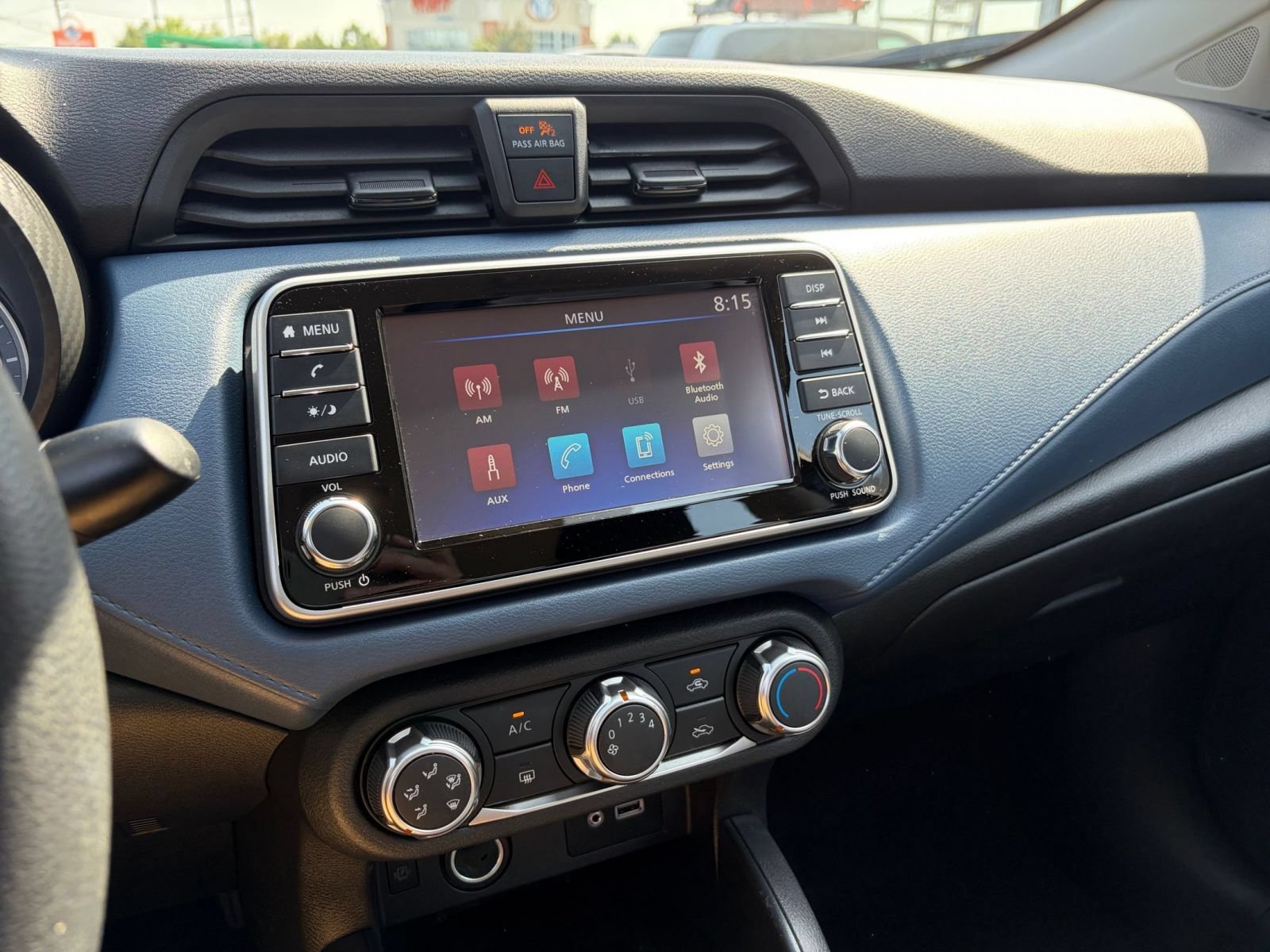 Used 2025 Nissan Versa SV FWD image 20
