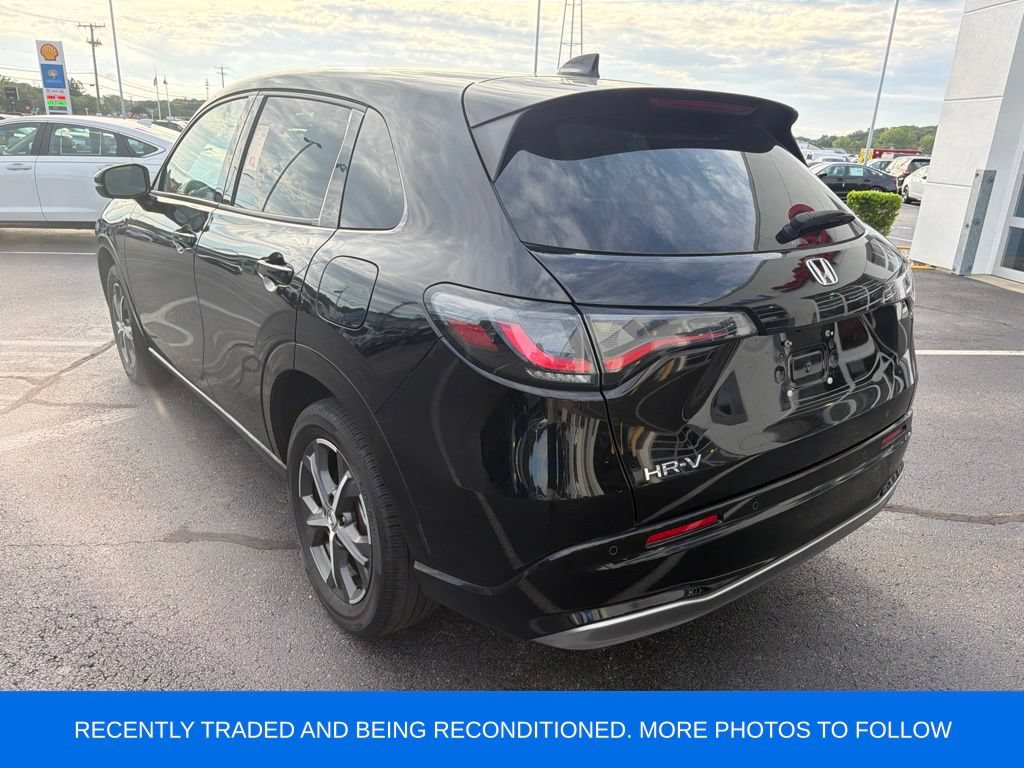 Used 2024 Honda HR-V EX-L image 3