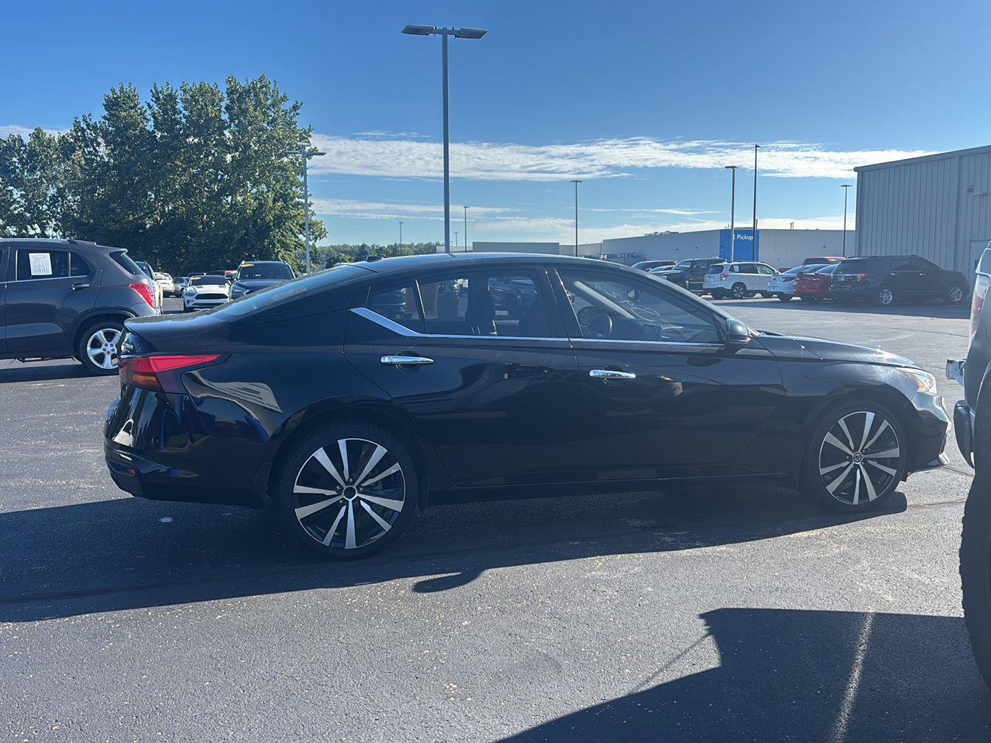 Used 2019 Nissan Altima 2.5 Platinum AWD/4WD image 8