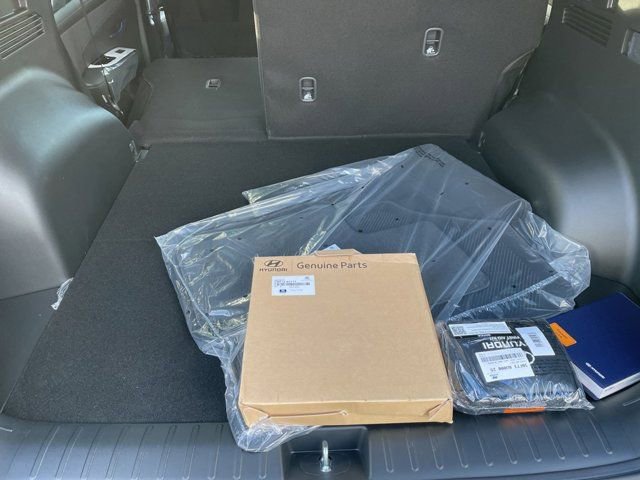 New 2026 Hyundai Tucson Limited image 21