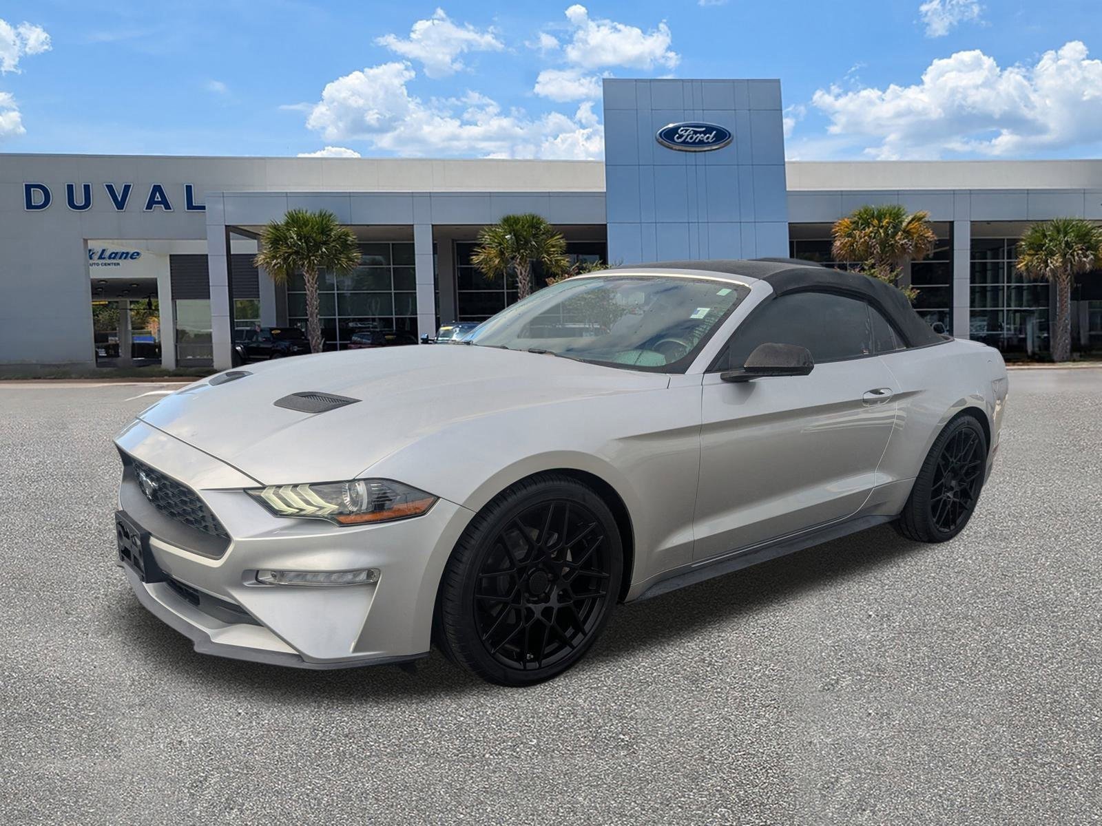 Used 2019 Ford Mustang Premium image 8