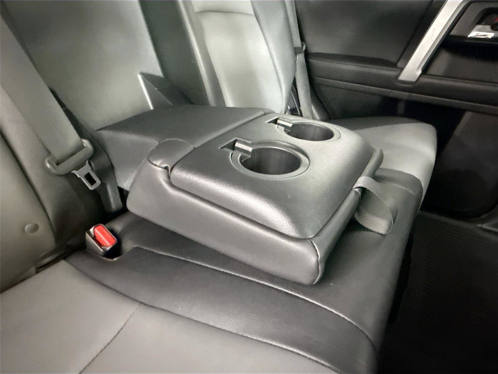 Certified 2022 Toyota 4Runner SR5 Premium AWD/4WD image 41