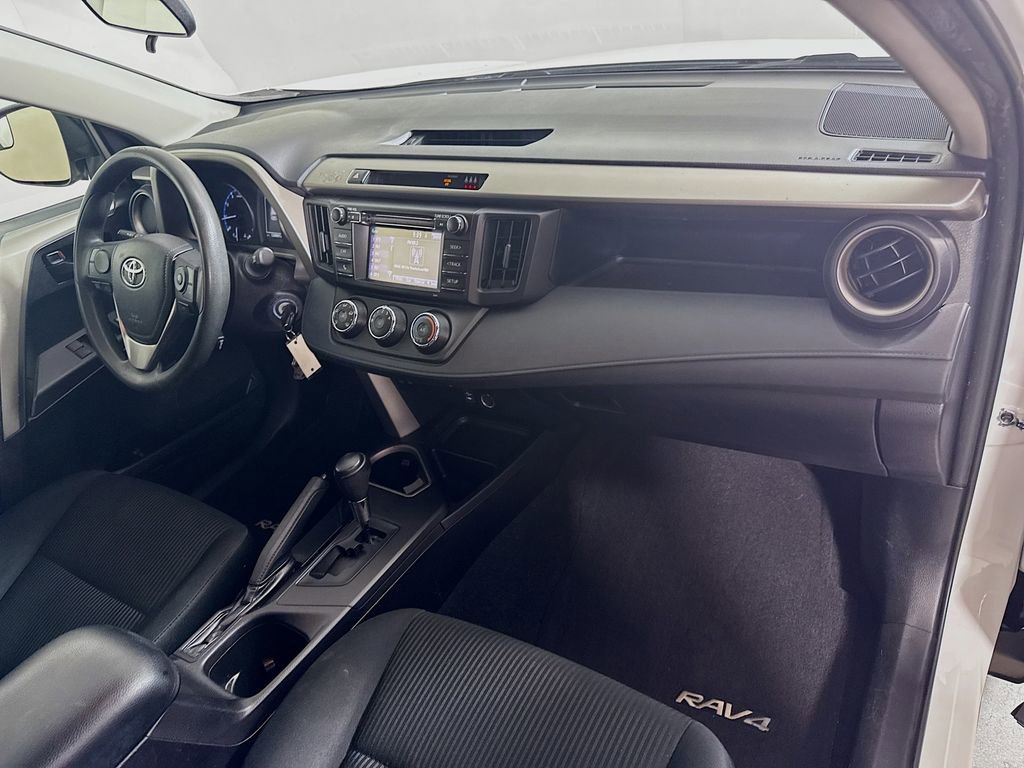 Certified 2017 Toyota RAV4 LE FWD image 30