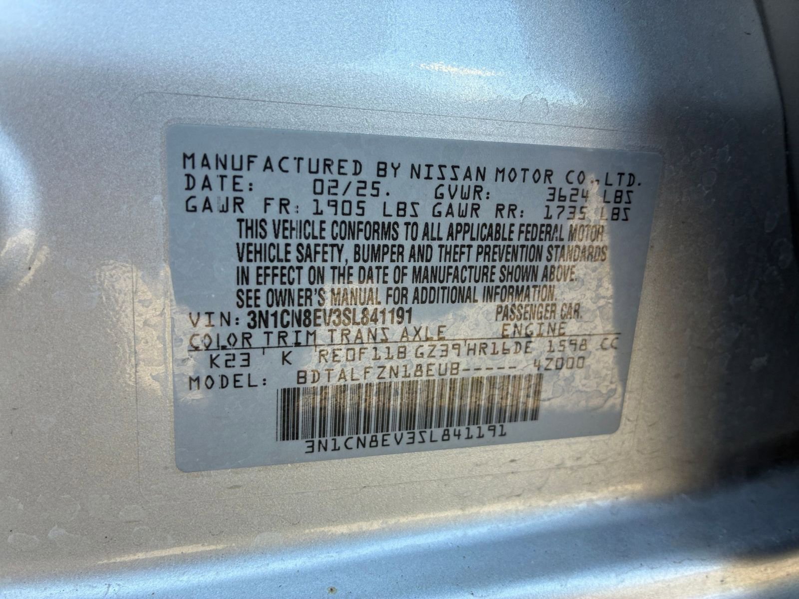 Used 2025 Nissan Versa SV image 27