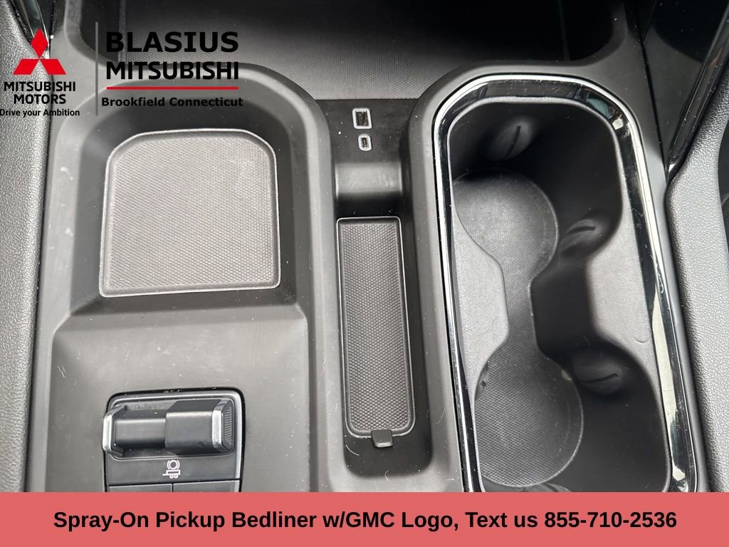 Used 2025 GMC Sierra 2500 AT4 image 35