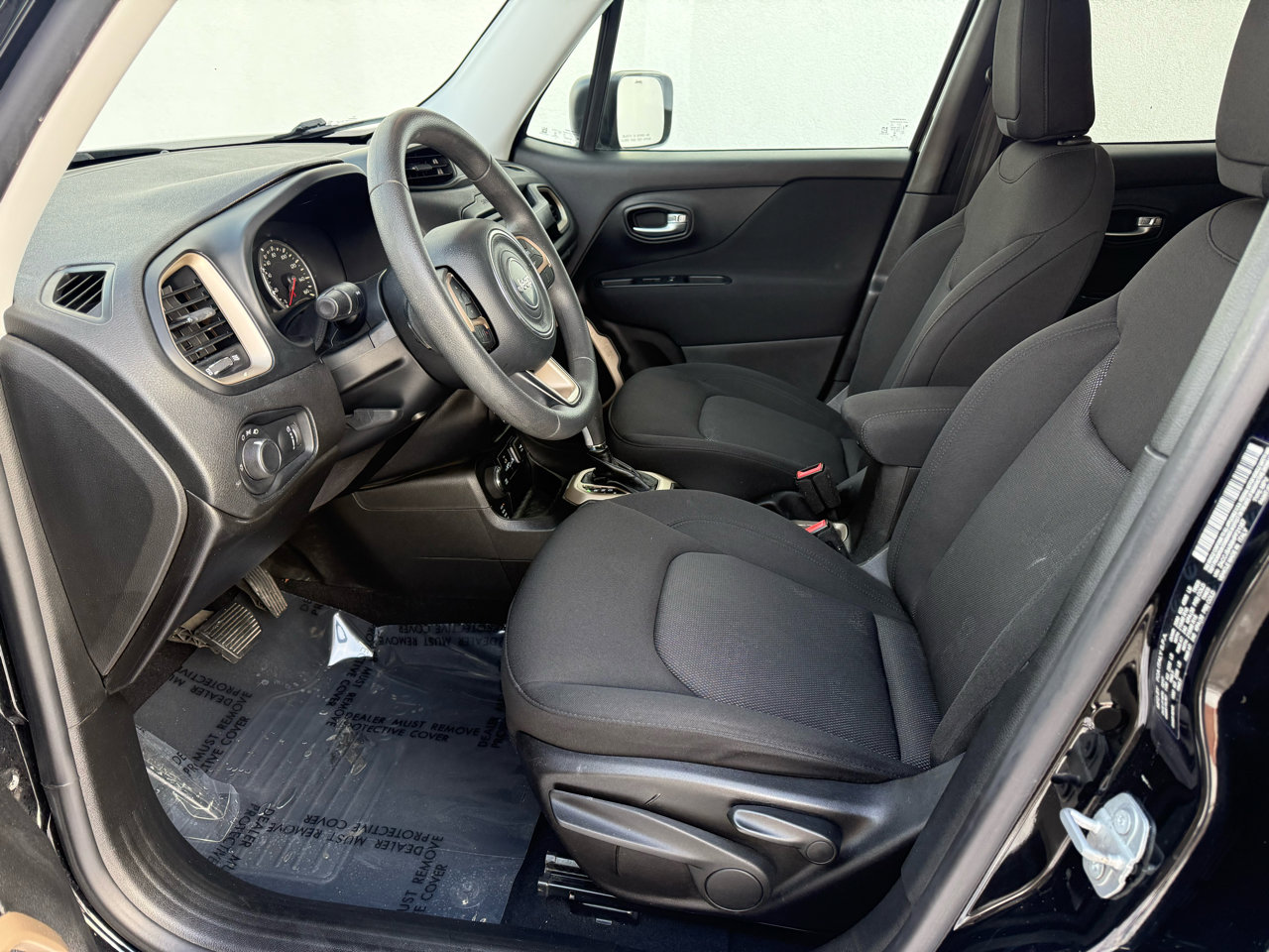 Used 2017 Jeep Renegade Sport w/ Power & Air Group image 20