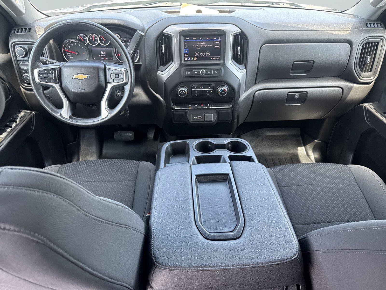 Used 2022 Chevrolet Silverado 1500 Custom w/ Safety Confidence Package AWD/4WD image 13
