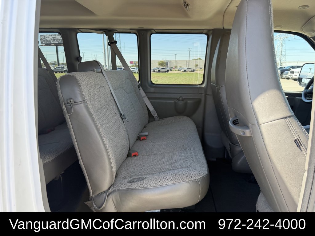 Used 2026 GMC Savana 3500 LT w/ LT Preferred Equipment Group RWD image 28