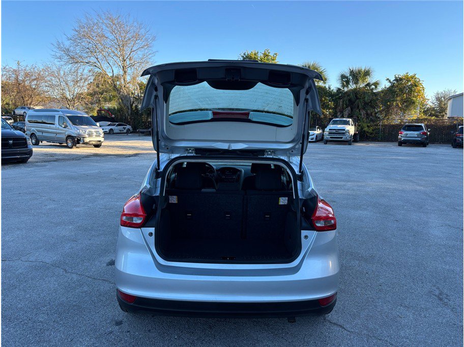 Used 2015 Ford Focus SE image 33