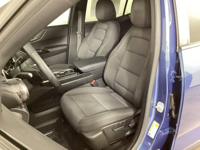 Used 2025 Chevrolet Equinox LT AWD/4WD image 27