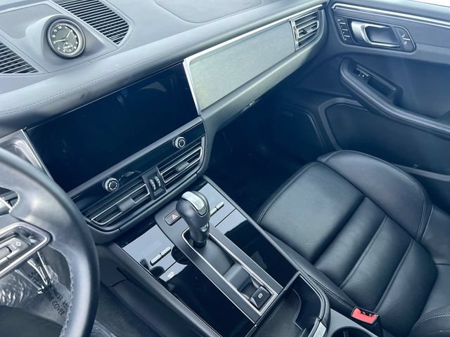 Certified 2024 Porsche Macan GTS AWD/4WD image 23