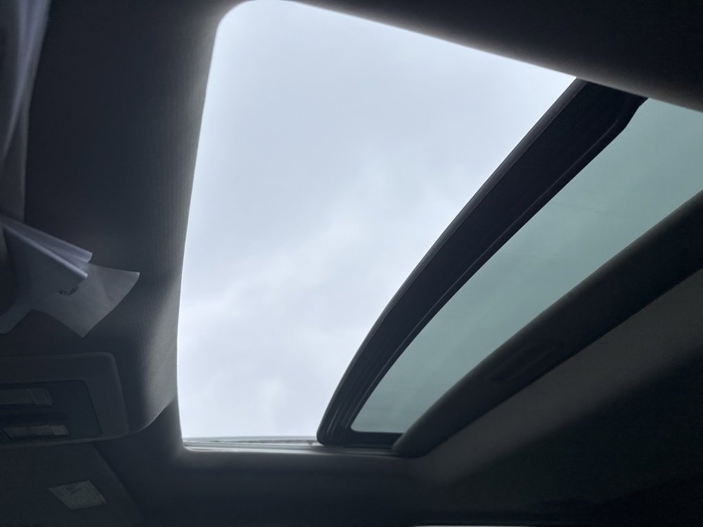 Used 2012 RAM 1500 Sport w/ Sport Premium Group image 12