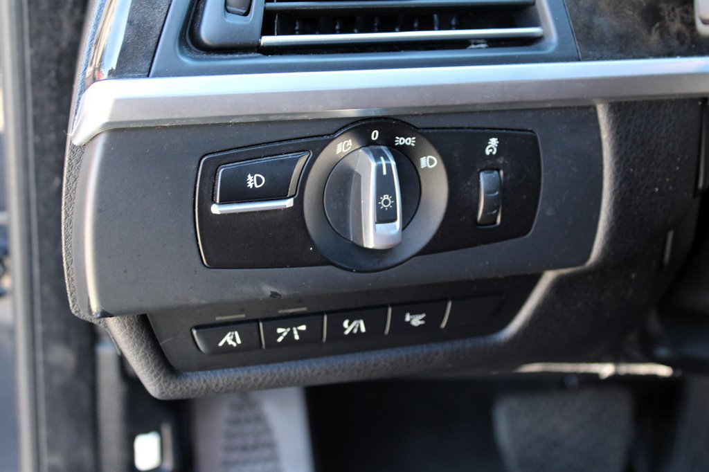 Used 2012 BMW 650i xDrive Coupe AWD/4WD image 23