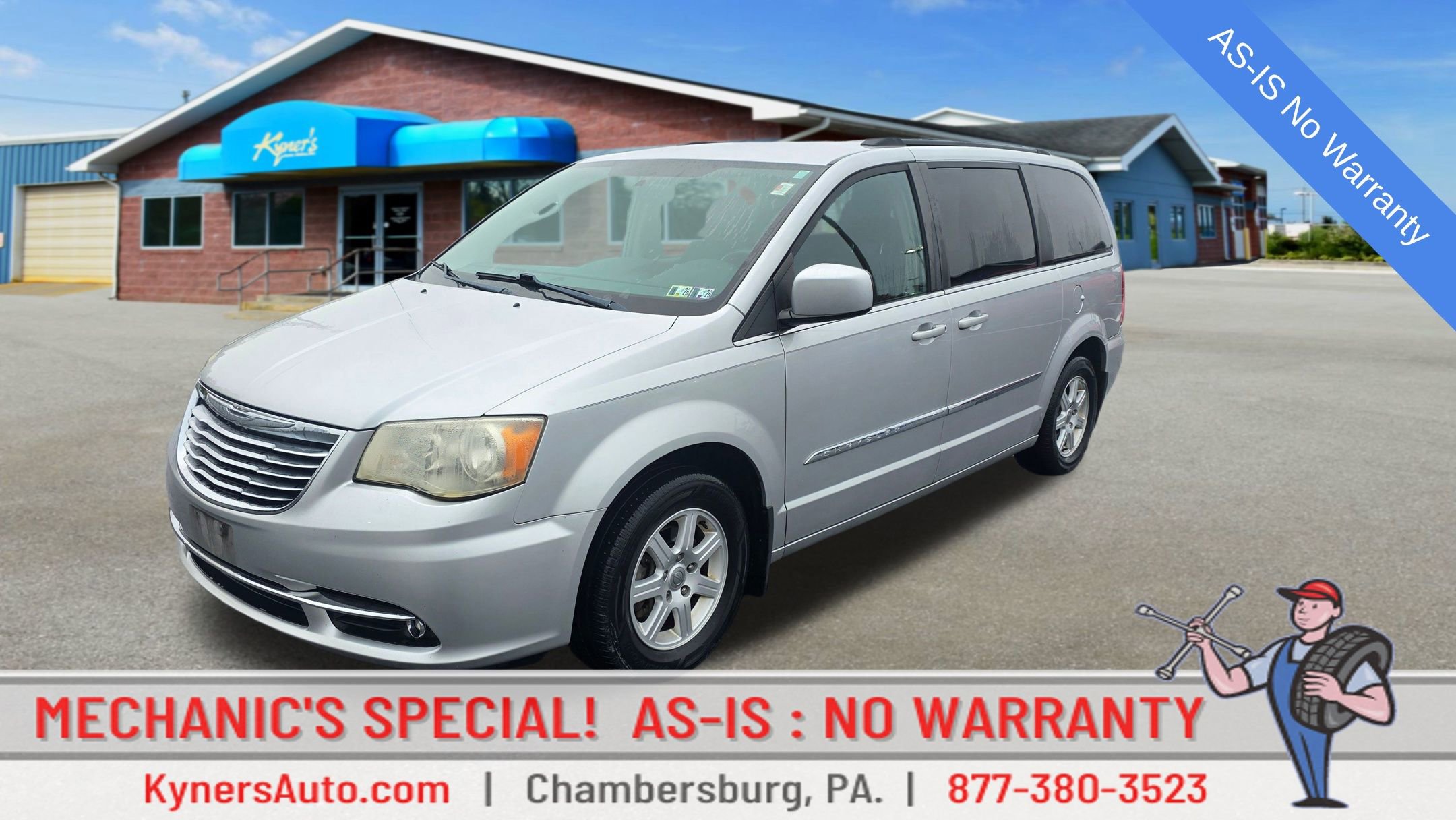 Used 2011 Chrysler Town & Country Touring w/ Entertainment Group #1