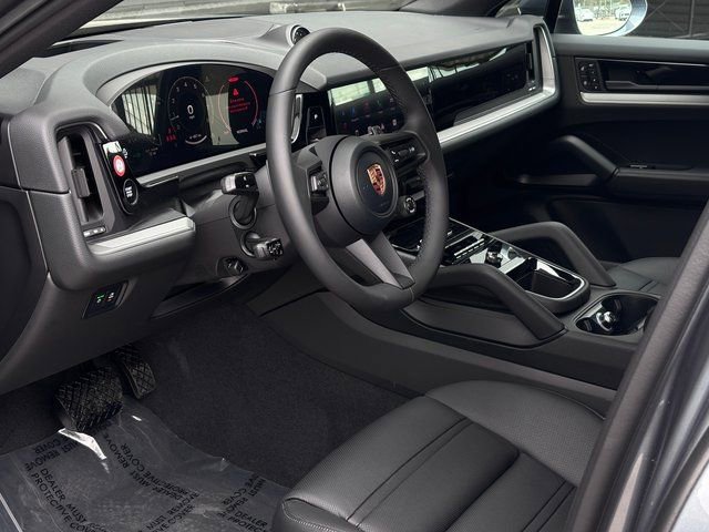 New 2026 Porsche Cayenne Coupe image 4