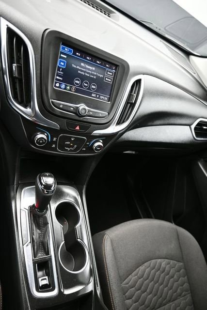 Used 2021 Chevrolet Equinox LT FWD image 19