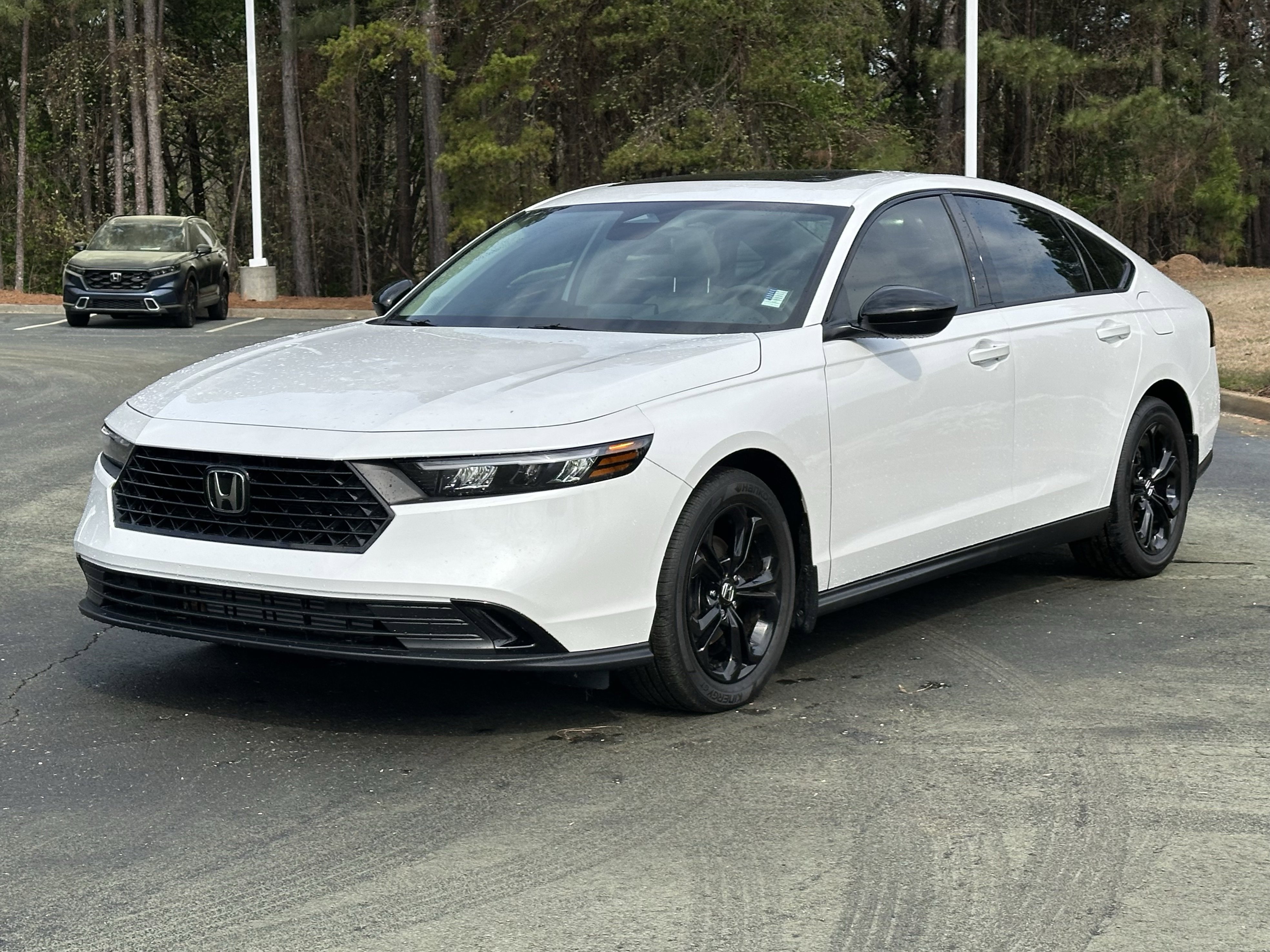 Used 2025 Honda Accord SE image 5