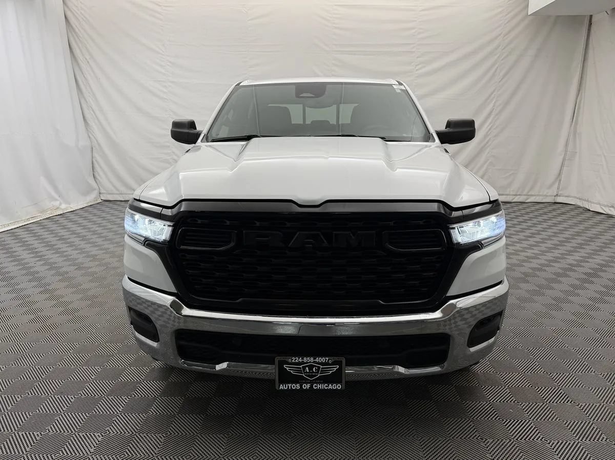 Used 2025 RAM 1500 Tradesman AWD/4WD image 3