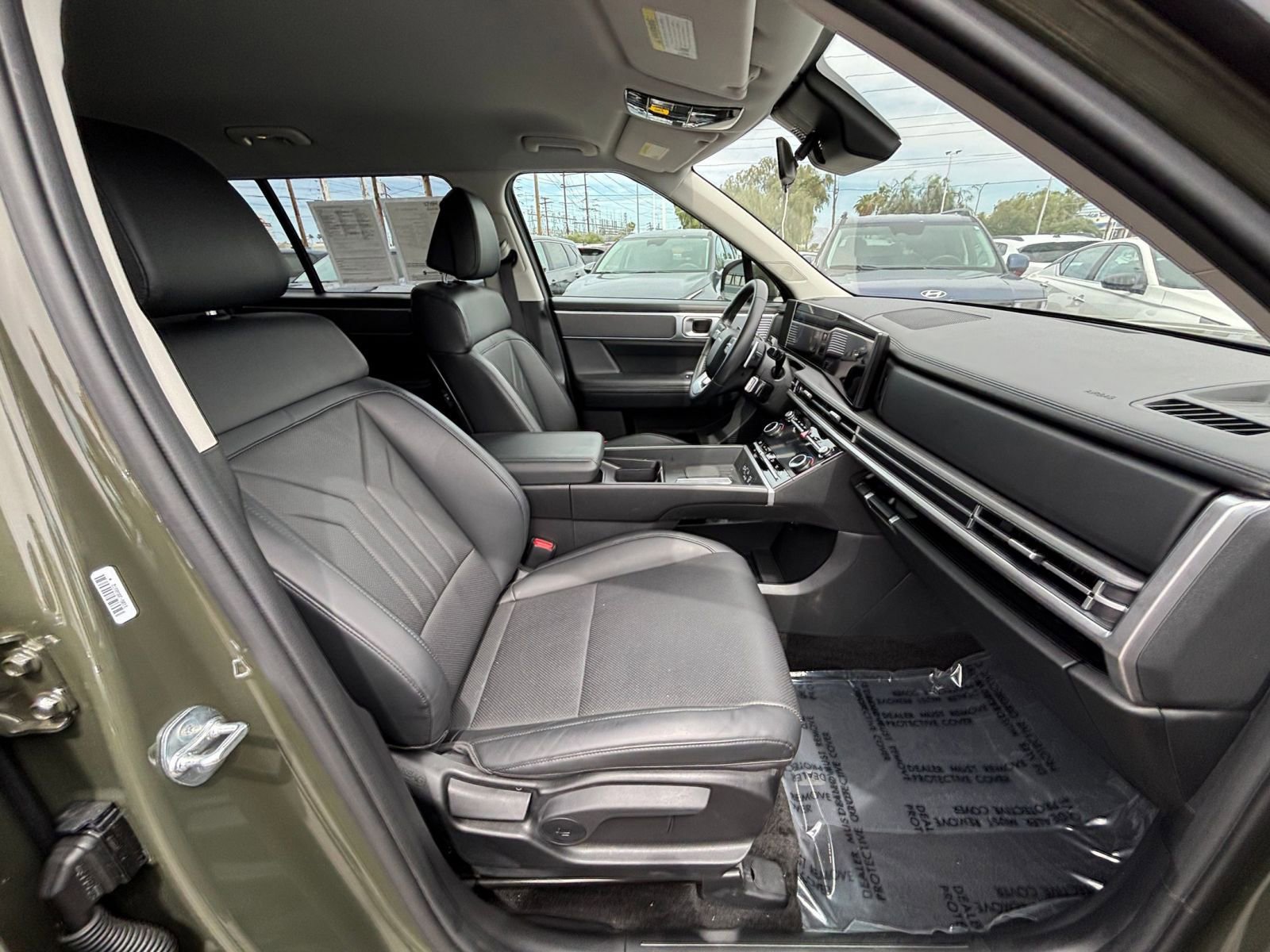 Used 2025 Hyundai Santa Fe SEL image 29