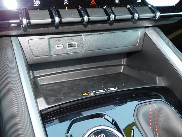 New 2025 Chevrolet Colorado Z71 w/ Technology Package image 36