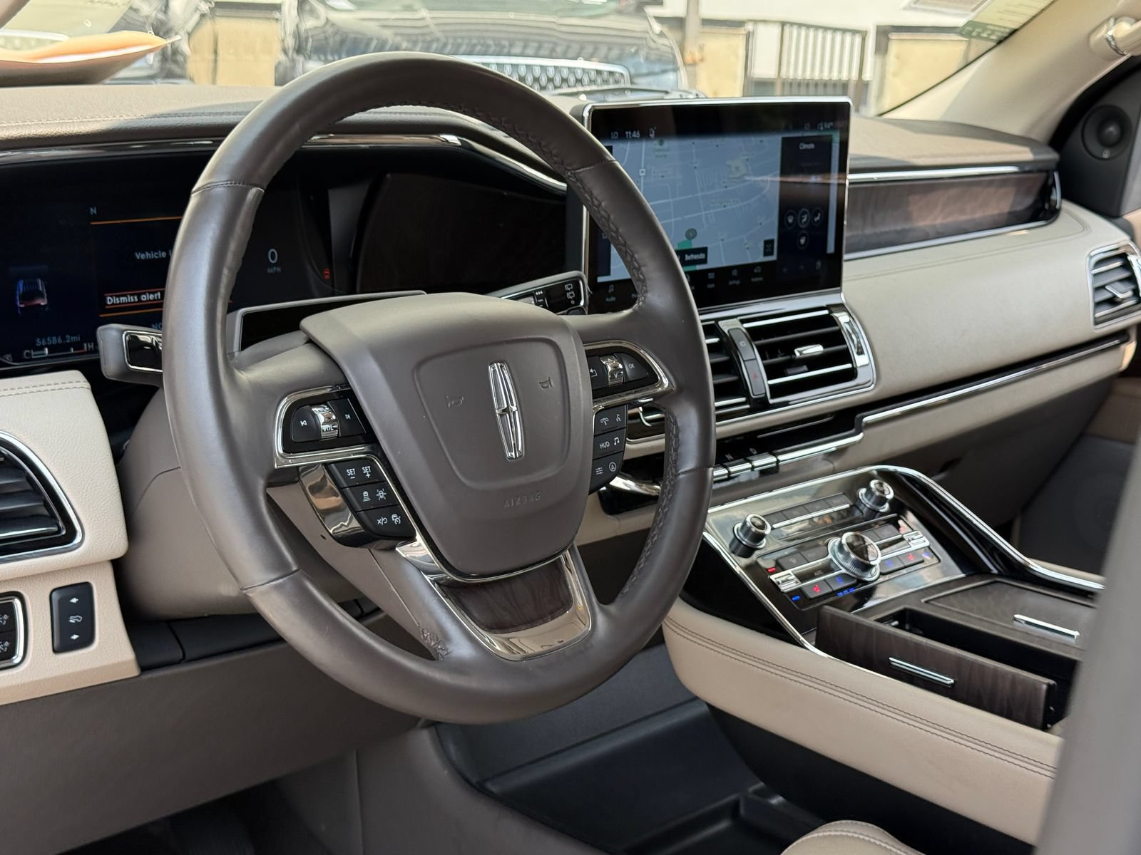 Certified 2023 Lincoln Navigator L Reserve AWD/4WD image 27